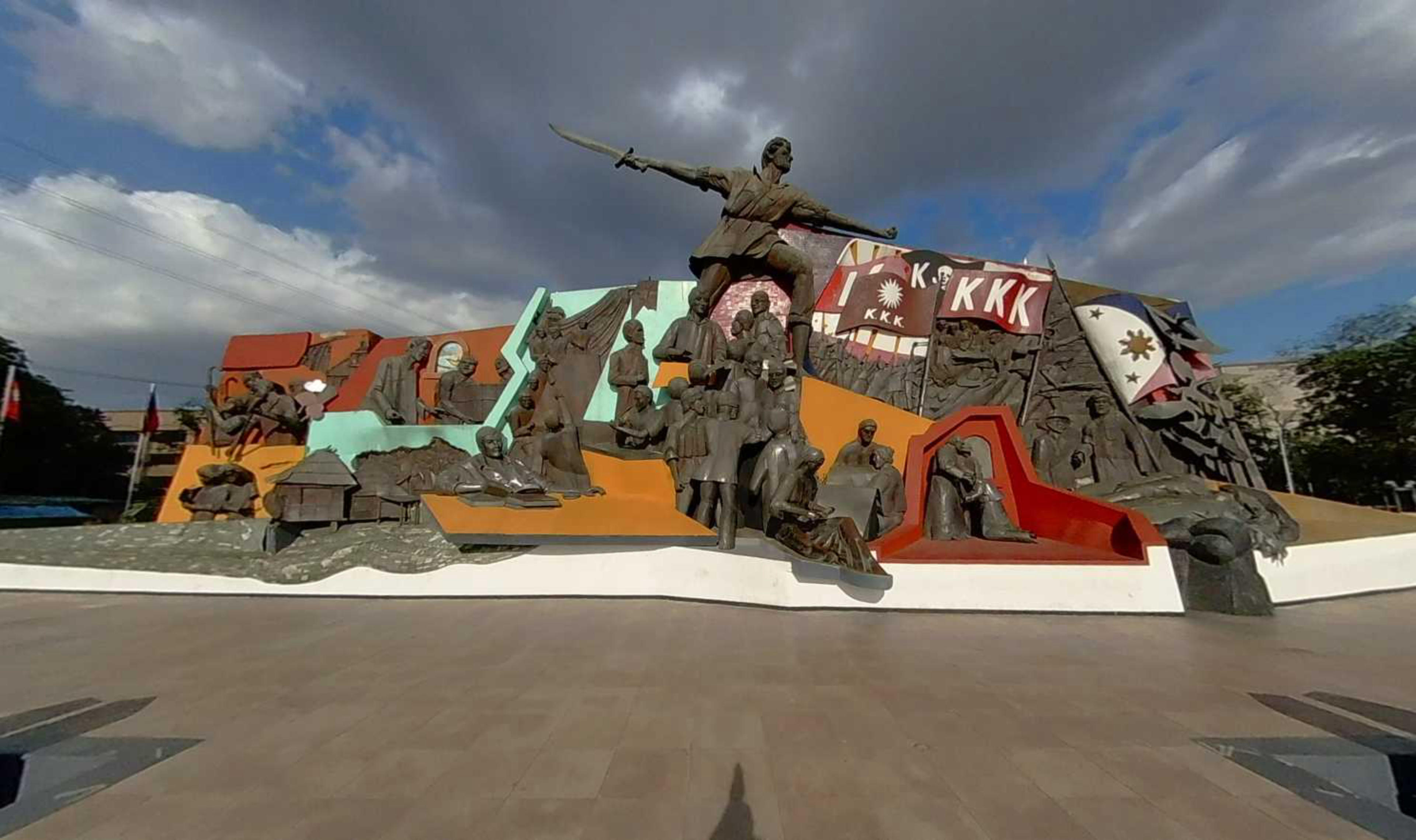 Bonifacio and the Katipunan Revolution Monument, Manila, Philippines virtual tour preview
