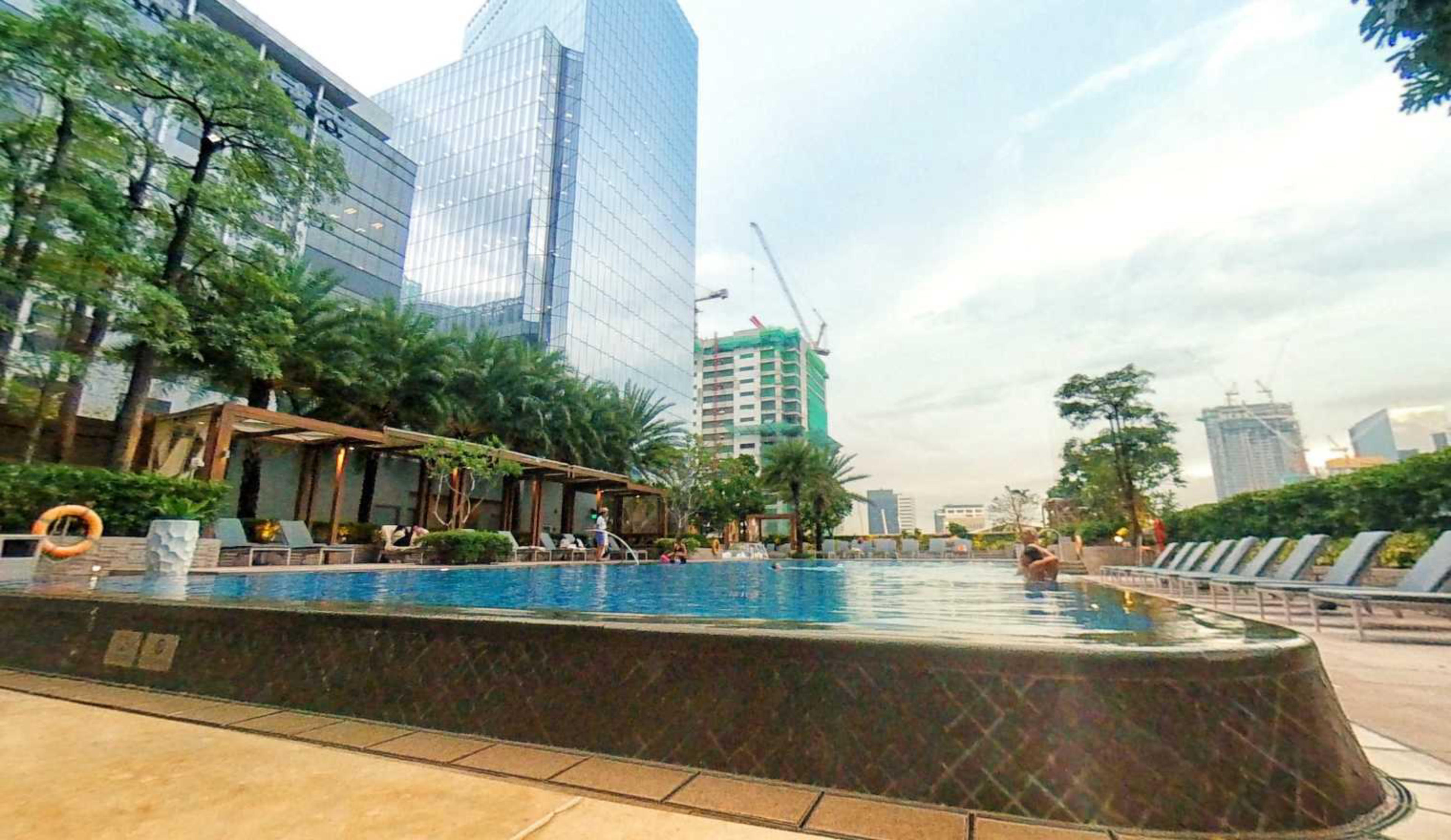 Shangri-La Residences - The Fort, Manila, Philippines virtual tour preview