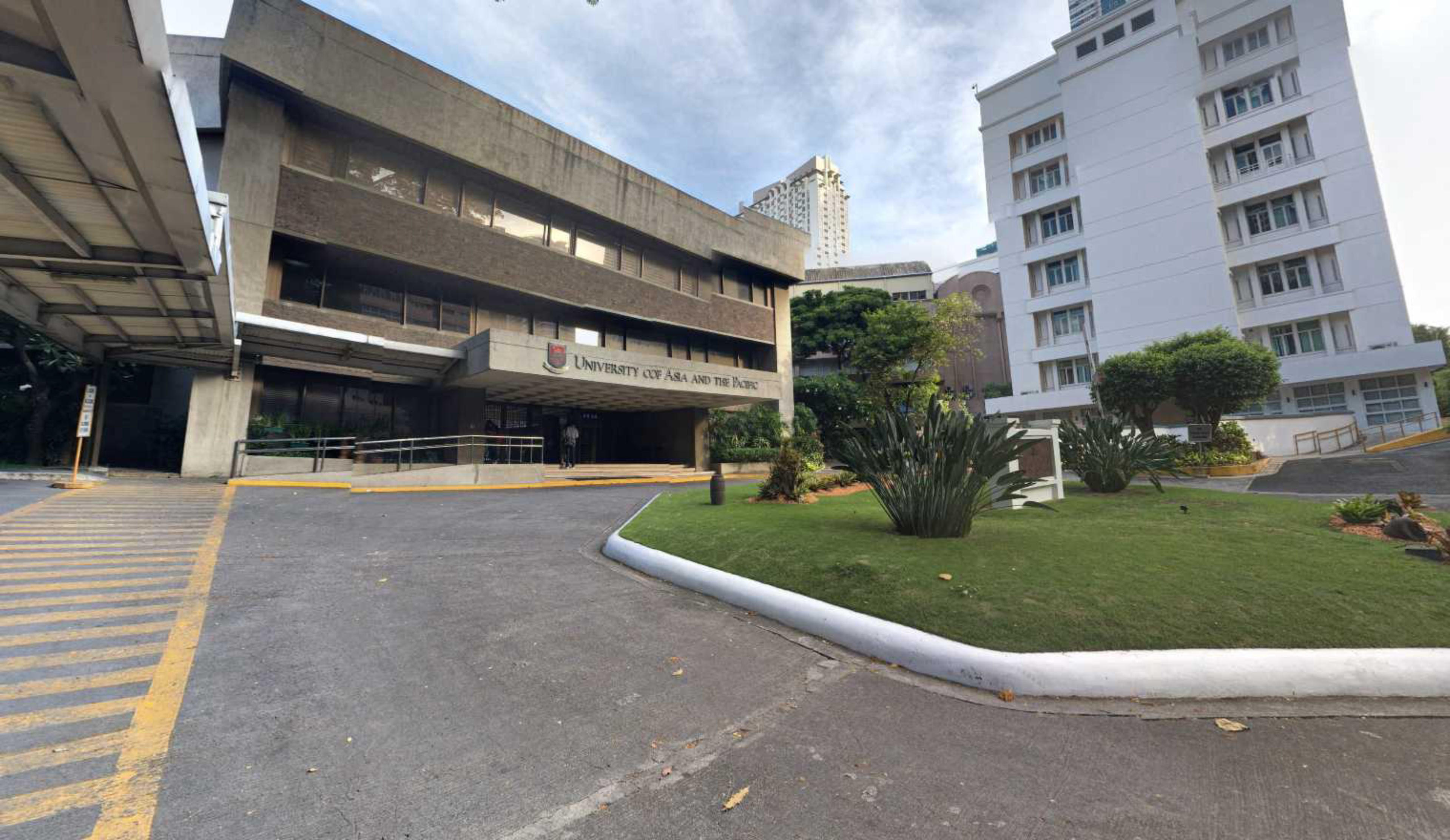 University of Asia and the Pacific (UA&P), Manila, Philippines virtual tour preview