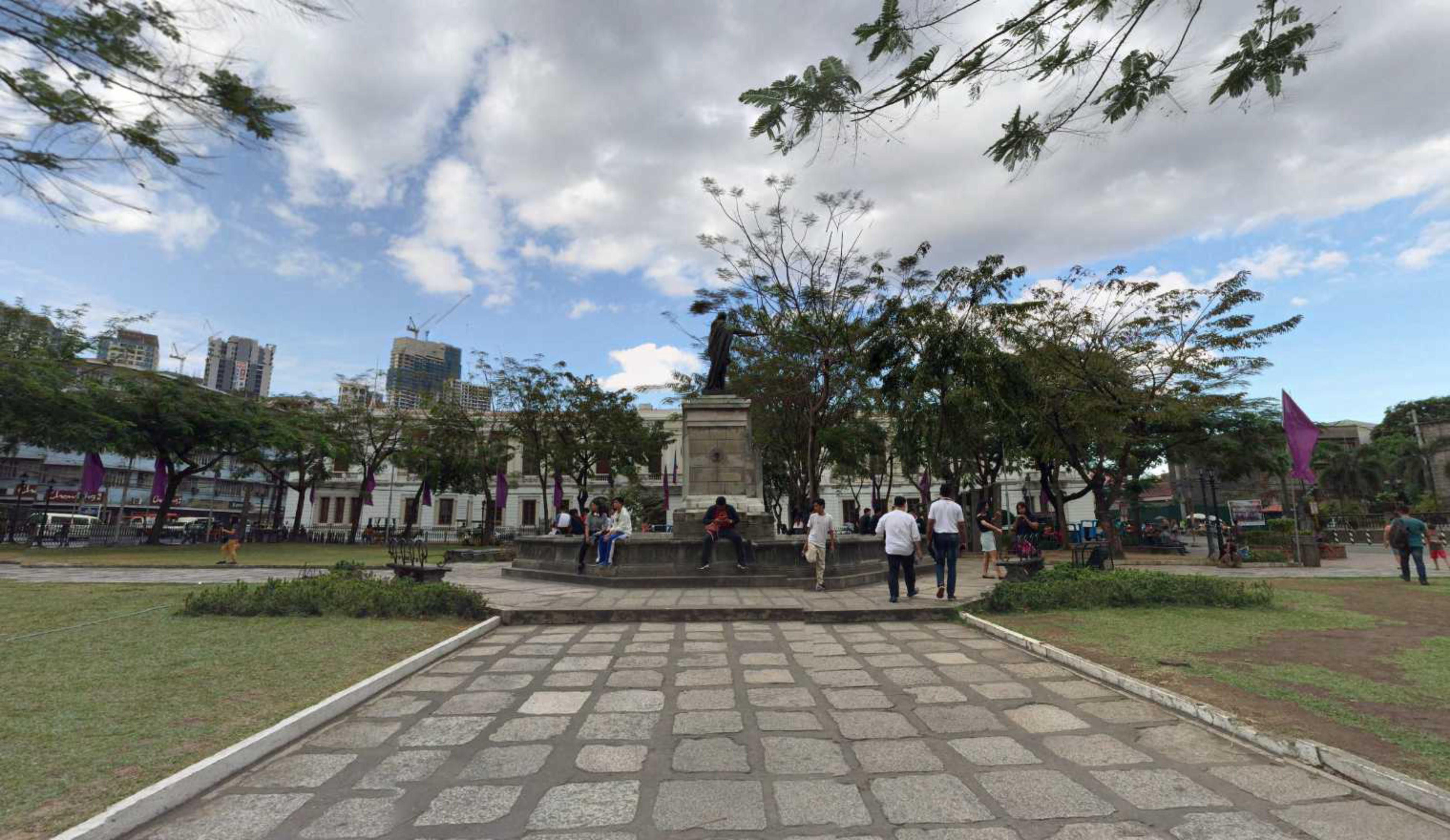 Plaza Roma virtual tour preview